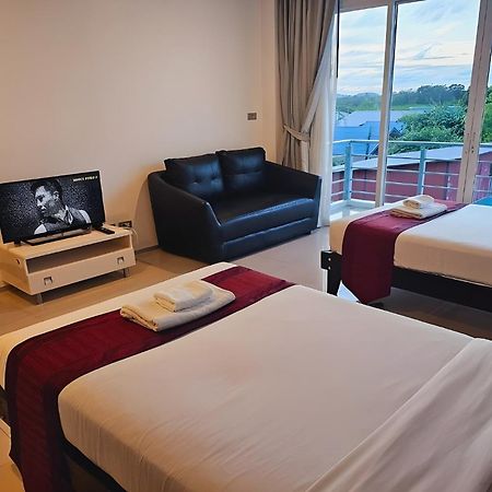 One World One Home Naiharn Hotel Rawai Екстер'єр фото